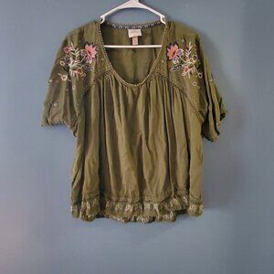 Knox Rose Size Xl forest green top summer vibe floral plus size